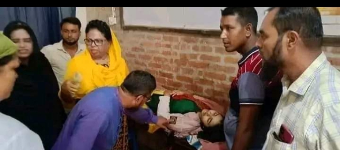 ময়মনসিংহে স্কুল ছাত্রীকে কুপিয়ে হত্যা