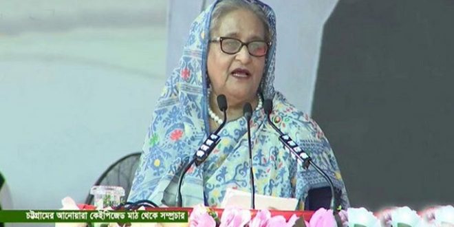 বিনা ভোটে নির্বাচিত হলে ব্যবস্থা গ্রহণের হুঁশিয়ারি প্রধানমন্ত্রীর