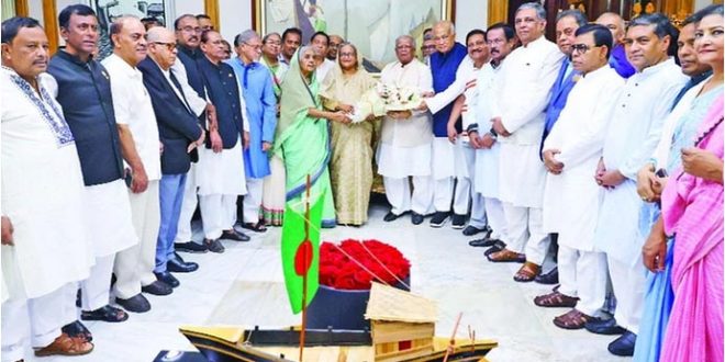 বিদেশে খালেদার চিকিৎসার বিপক্ষে যুক্তি তুলে ধরুন