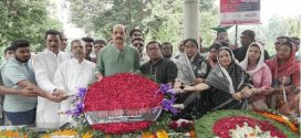 জেলহত্যা দিবসে জাতীয় নেতাদের সমাধিতে মেয়র আতিকের শ্রদ্ধা