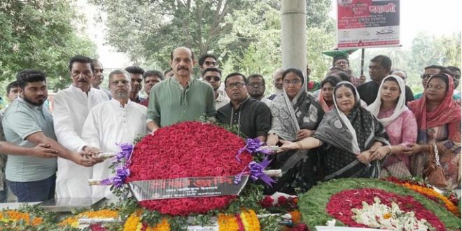 জেলহত্যা দিবসে জাতীয় নেতাদের সমাধিতে মেয়র আতিকের শ্রদ্ধা