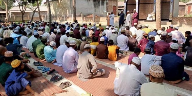 বৃষ্টির জন্য কু‌ড়িগ্রা‌মে সালাতুল ‘ইসতিসকার’ নামাজ আদায়