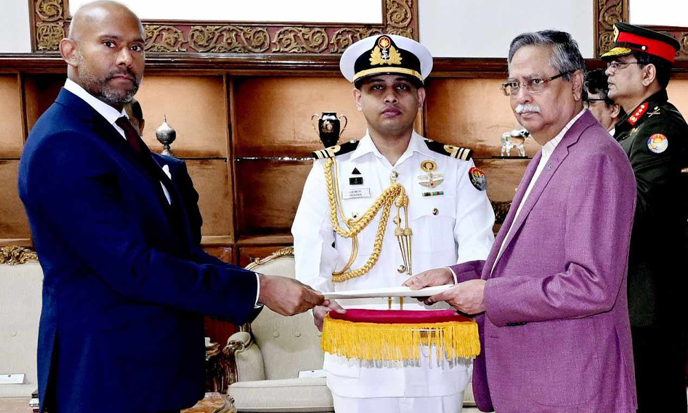 রোহিঙ্গা সমস্যা সমাধানে জোরালো পদক্ষেপ নেওয়ার আহ্বান রাষ্ট্রপতির
