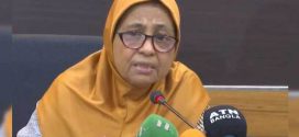 সম্মানীর ১ লাখ ২০ হাজার টাকা ফিরিয়ে দিলেন স্বাস্থ্য উপদেষ্টা