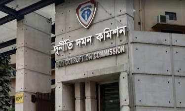 সারা দেশে বিআরটিএর ৩৫ অফিসে অভিযান চালাচ্ছে দুদক