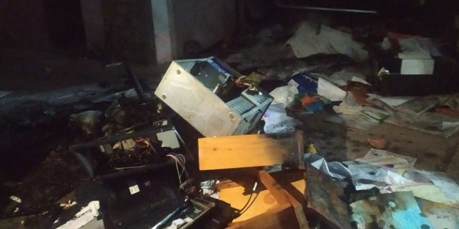 হাসিনাকে প্রধানমন্ত্রী উল্লেখ করে সংবাদ, খুলনায় পত্রিকা অফিসে ভাঙচুর