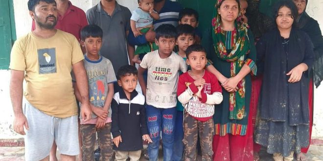 ১২ রোহিঙ্গা ও ৪ বাংলাদেশিকে বিএসএফের পুশইন