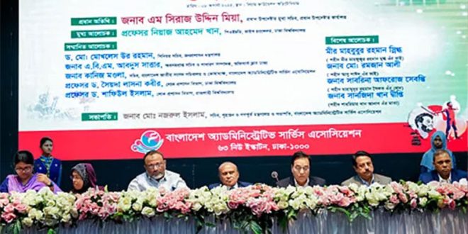 আট উপদেষ্টার ‘সীমাহীন দুর্নীতি’র প্রমাণ আছে : সাবেক সচিব
