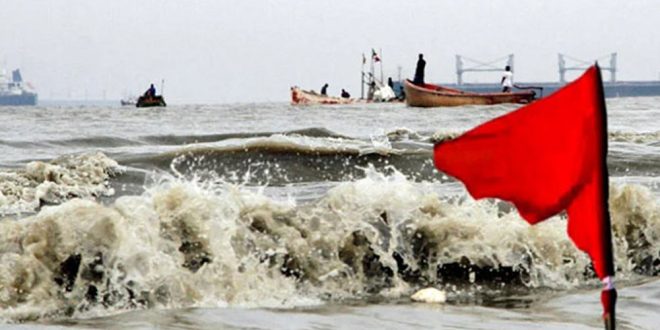 চার সমুদ্রবন্দরে ৩ নম্বর সতর্কসংকেত জারি