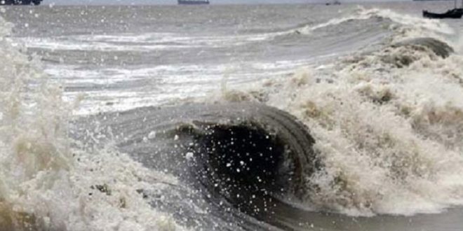 বঙ্গোপসাগরে সুস্পষ্ট লঘুচাপ, গভীর সমুদ্রে যেতে মানা