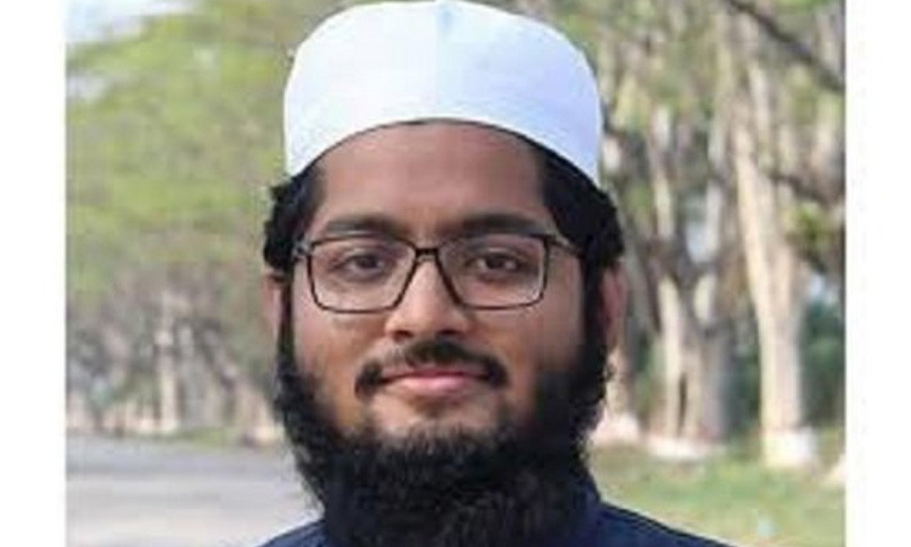 এনসিপির কেন্দ্রীয় নেতা আশরাফ মাহদীকে চাকরি থেকে অব্যাহতি
