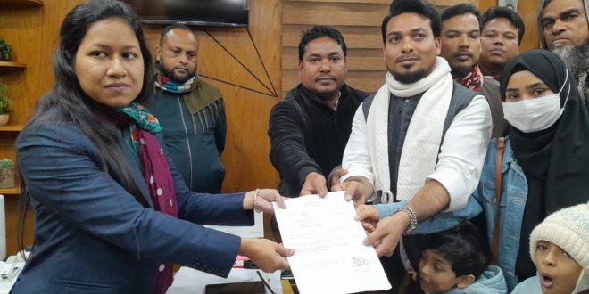 লালমনিরহাট–১ আসনে স্বতন্ত্র প্রার্থী হিসেবে মনোনয়নপত্র দাখিল করলেন শিহাব আহমেদ