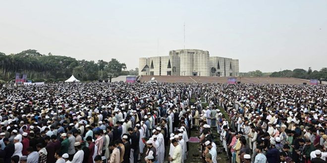 শহীদ হাদির জানাজা অনুষ্ঠিত