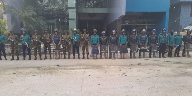 খুলনার ভারতীয় সহকারী হাইকমিশনার// বাসা-কার্যালয় আইন-শৃঙ্খলা রক্ষা বাহিনীর পাহারায়