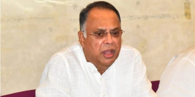 কালোবাজারিরা তেল মজুদ করে সংকট সৃষ্টির চেষ্টা করছে