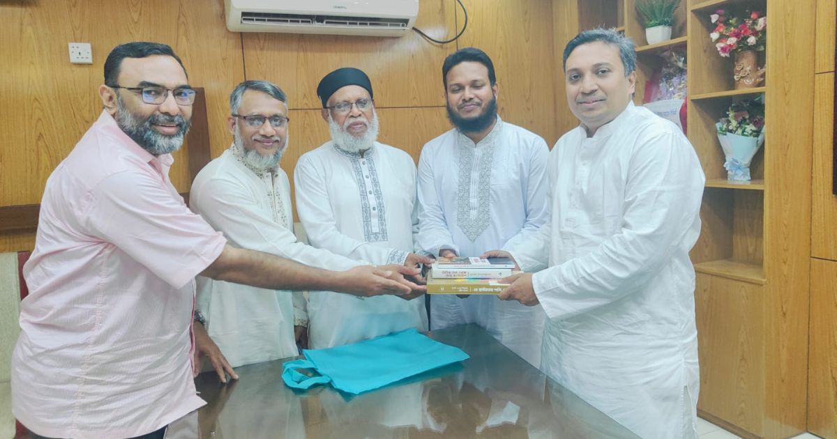 গাজীপুর জেলা পরিষদ চেয়ারম্যানের সাথে সাক্ষাৎ করেন জামায়াত নেতারা