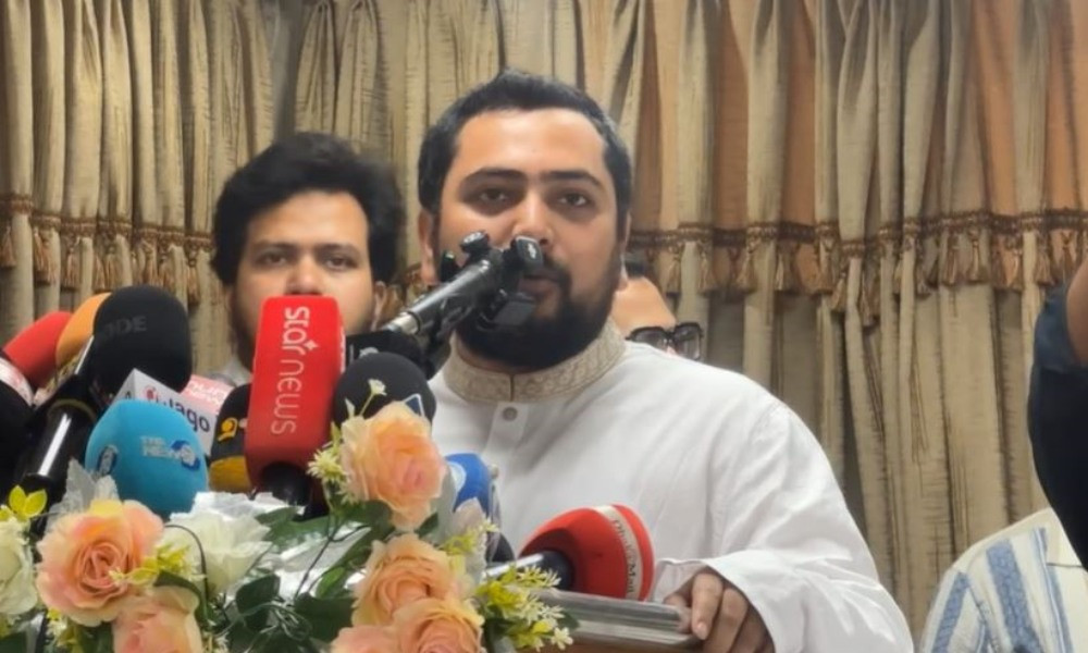বিশ্ববিদ্যালয়ে আবারও মাথাচাড়া দিয়ে উঠছে ক্ষমতার রাজনীতি : নাহিদ
