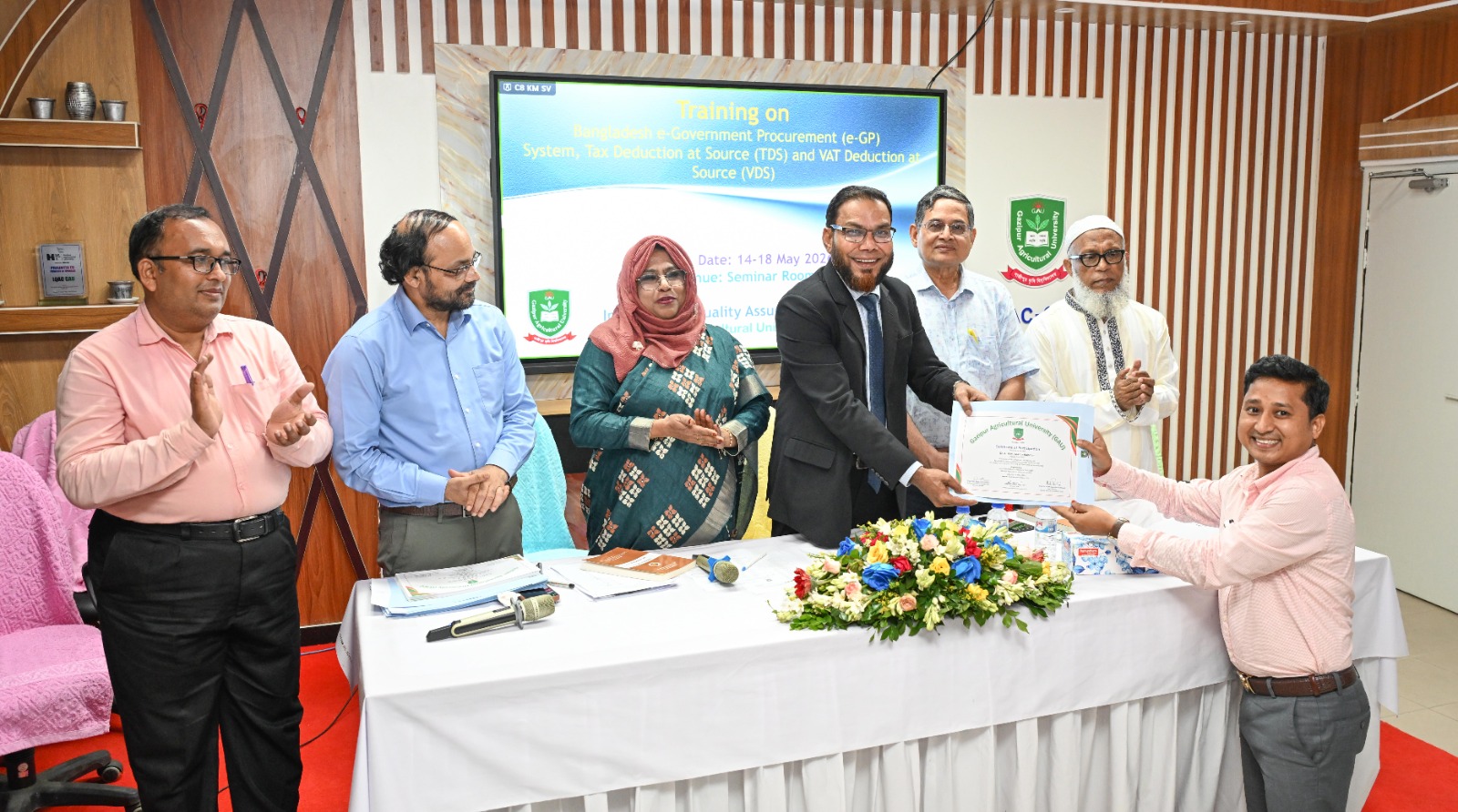 গাকৃবিতে সরকারি ক্রয় ও ভ্যাট ব্যবস্থাপনায় ৫ দিনব্যাপী প্রশিক্ষণের সমাপনী অনুষ্ঠিত