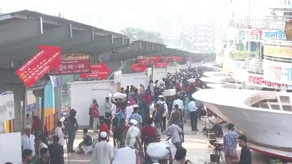 ঈদের ছুটি শেষে রাজধানীতে ফিরছেন নগরবাসী
