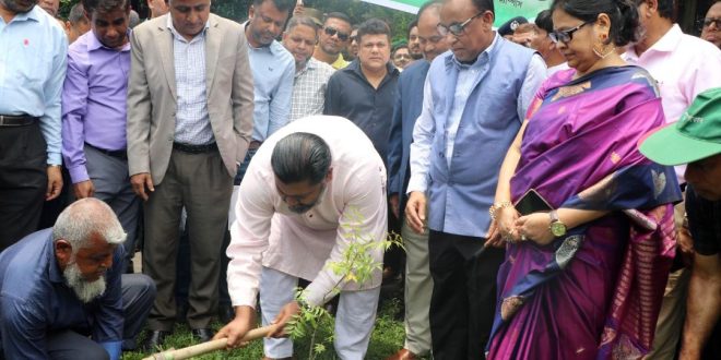 বাউবিতে ‘বৃক্ষরোপণ কর্মসূচি ২০২৬-২০৩০’র শুভ উদ্বোধন