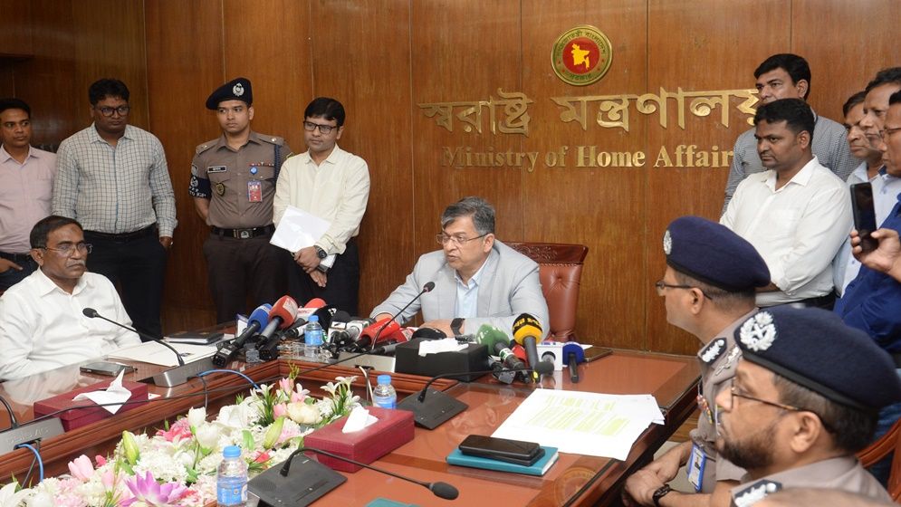 মোহাম্মদপুরের অপরাধীদের নির্মূল করা হবে: স্বরাষ্ট্রমন্ত্রী