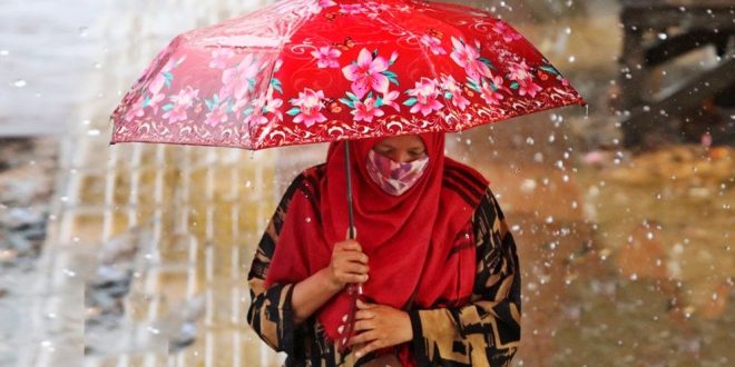দুপুরের মধ্যে যেসব জেলায় ঝড় ও বজ্রবৃষ্টি হতে পারে