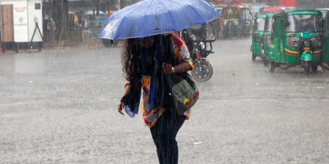 দুপুরের মধ্যে দেশের ১৩ জেলায় ঝড়সহ বজ্রবৃষ্টির আভাস