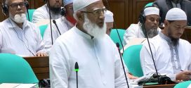 ‘কুচি কুচি করে কাটার পরে বলেন, আসুন ঐক্যবদ্ধভাবে দেশটা চালাই’–জামায়াত আমির