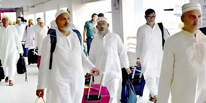 দেশে ফিরেছেন ৫৪৩২৩ হাজি, ৫০ জনের মৃত্যু