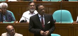 ৫০০ ও ১০০০ টাকার নোট বাতিলের প্রস্তাব মাহবুব উদ্দিন খোকনের
