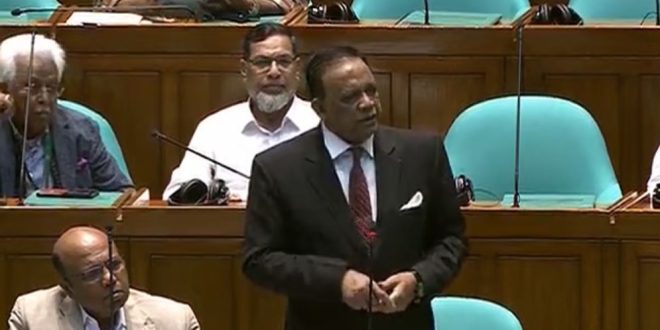 ৫০০ ও ১০০০ টাকার নোট বাতিলের প্রস্তাব মাহবুব উদ্দিন খোকনের