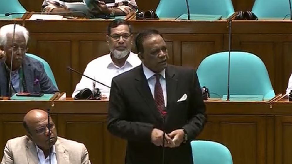 ৫০০ ও ১০০০ টাকার নোট বাতিলের প্রস্তাব মাহবুব উদ্দিন খোকনের