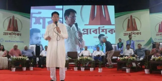 শিক্ষামন্ত্রীর উপস্থিতিতে জাবিতে নবীনবরণ, ‘পাইলট প্রকল্প’ বিশ্ববিদ্যালয় গড়ার ইঙ্গিত