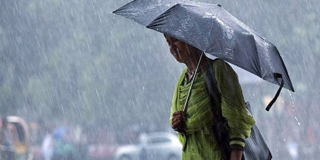 দেশের ১৭ জেলায় ঝড়সহ বজ্রবৃষ্টির আভাস, নদীবন্দরে সতর্কতা