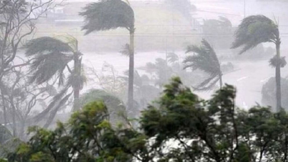 ১৩ অঞ্চলে ঝোড়ো হাওয়াসহ বৃষ্টির পূর্বাভাস