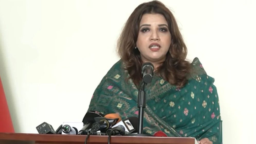 শেখ হাসিনা যেখানেই আত্মসমর্পণ করুক তাকে আগে জেলে যেতে হবে
