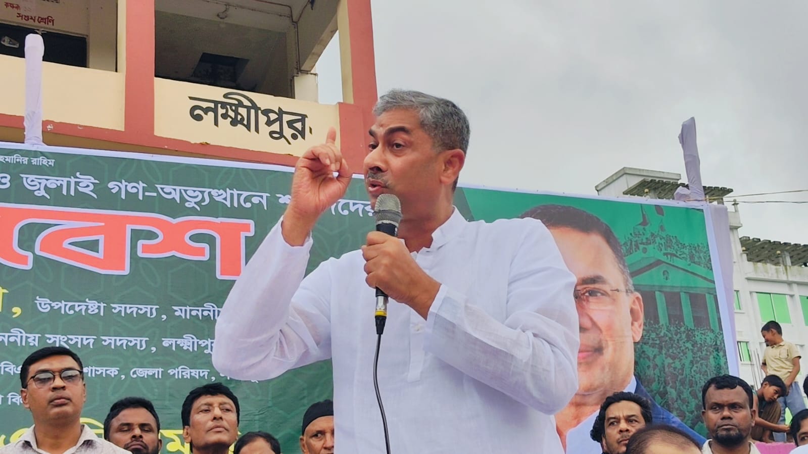 স্বাধীনতাবিরোধীরা এদেশে বেয়াদবের সৃষ্টি করেছে ——–এ্যানি চৌধুরী