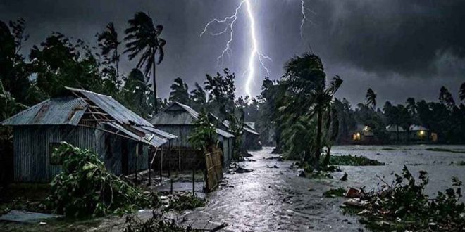 সাগরে লঘুচাপ, সাত জেলায় বজ্রবৃষ্টির সম্ভাবনা