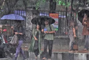 ঢাকাসহ ৮ জেলায় বজ্রবৃষ্টির আভাস