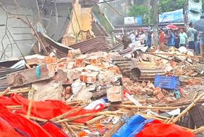 কুমিল্লা-চাঁদপুর মহাসড়কে অবৈধ স্থাপনা উচ্ছেদ, চলবে টানা ৭ দিন