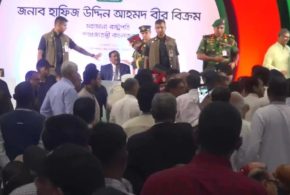 জুলাই গণ–অভ্যুত্থান দিবসের অনুষ্ঠানে রাষ্ট্রপতির সামনেই হট্টগোল