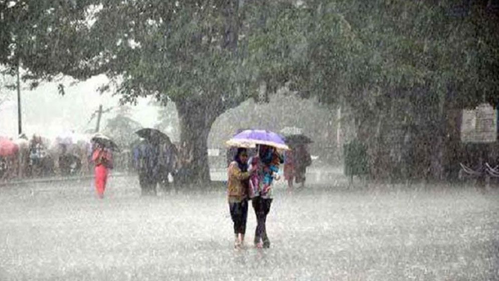 ঢাকাসহ ১৩ জেলায় বৃষ্টির আভাস, নদীবন্দরে সতর্কতা
