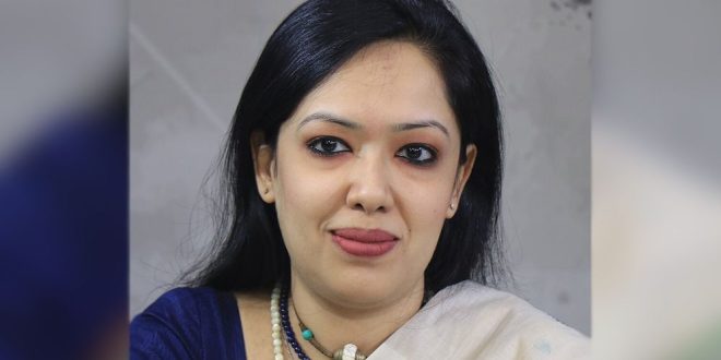 জিয়া, খালেদা জিয়া ও তারেক রহমানের রাজনীতি নিয়ে যা বললেন রুমিন জিয়া, খালেদা জিয়া ও তারেক রহমানের রাজনীতি নিয়ে যা বললেন রুমিন