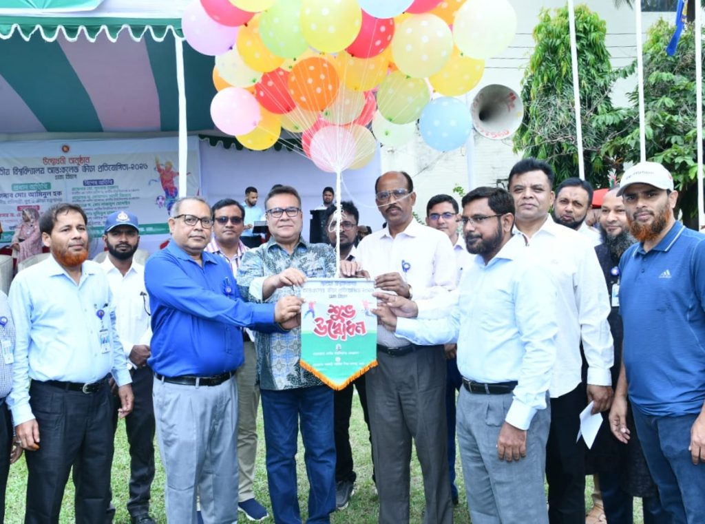 উৎসবমুখর পরিবেশে জাতীয় বিশ্ববিদ্যালয়ের বিভাগীয় পর্বের ক্রীড়া প্রতিযোগিতা শুরু
